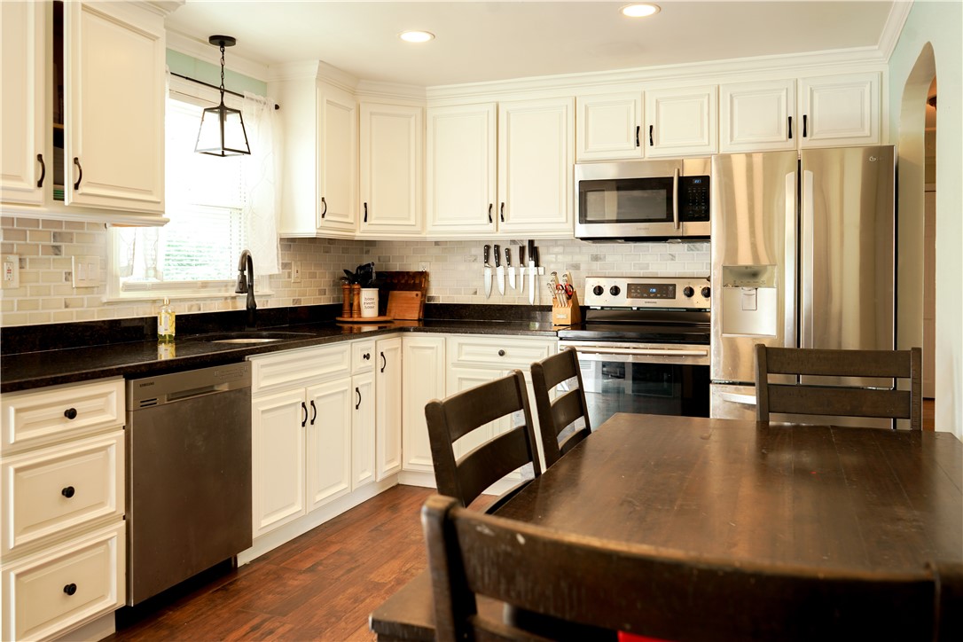 2 Lorraine Avenue Coventry, RI 02816 - Photo 13 of 18