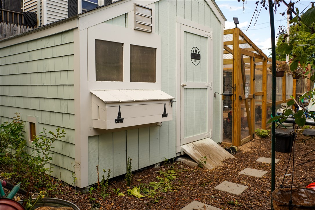 2 Lorraine Avenue Coventry, RI 02816 - Photo 3 of 18