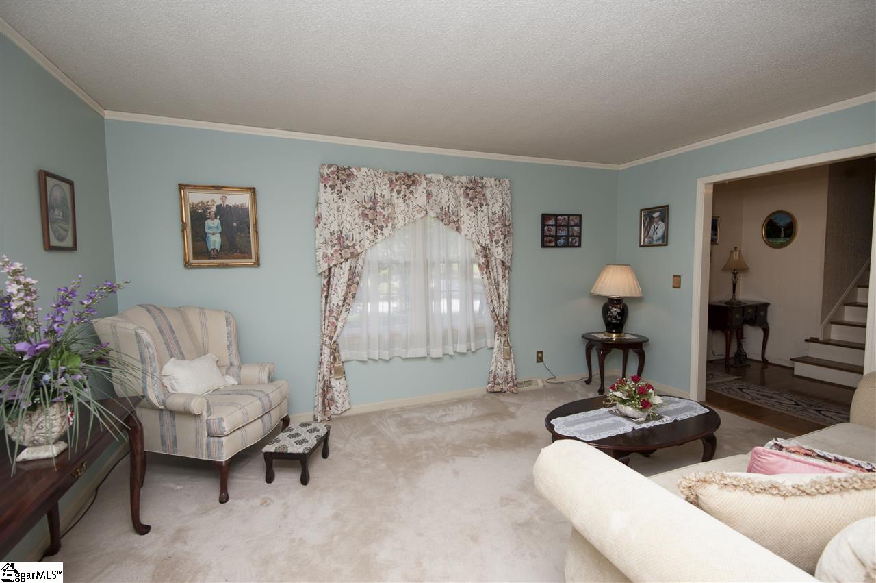 904 Standing Springs Road Greenville, SC 29605 - Photo 14 of 35 Gallery Image 14