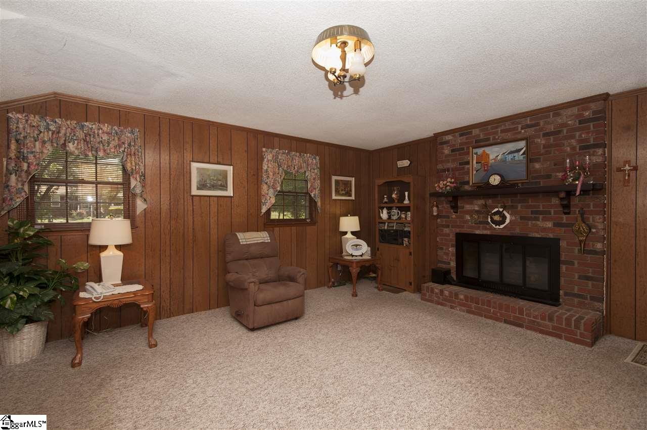 904 Standing Springs Road Greenville, SC 29605 - Photo 22 of 35 Gallery Image 22