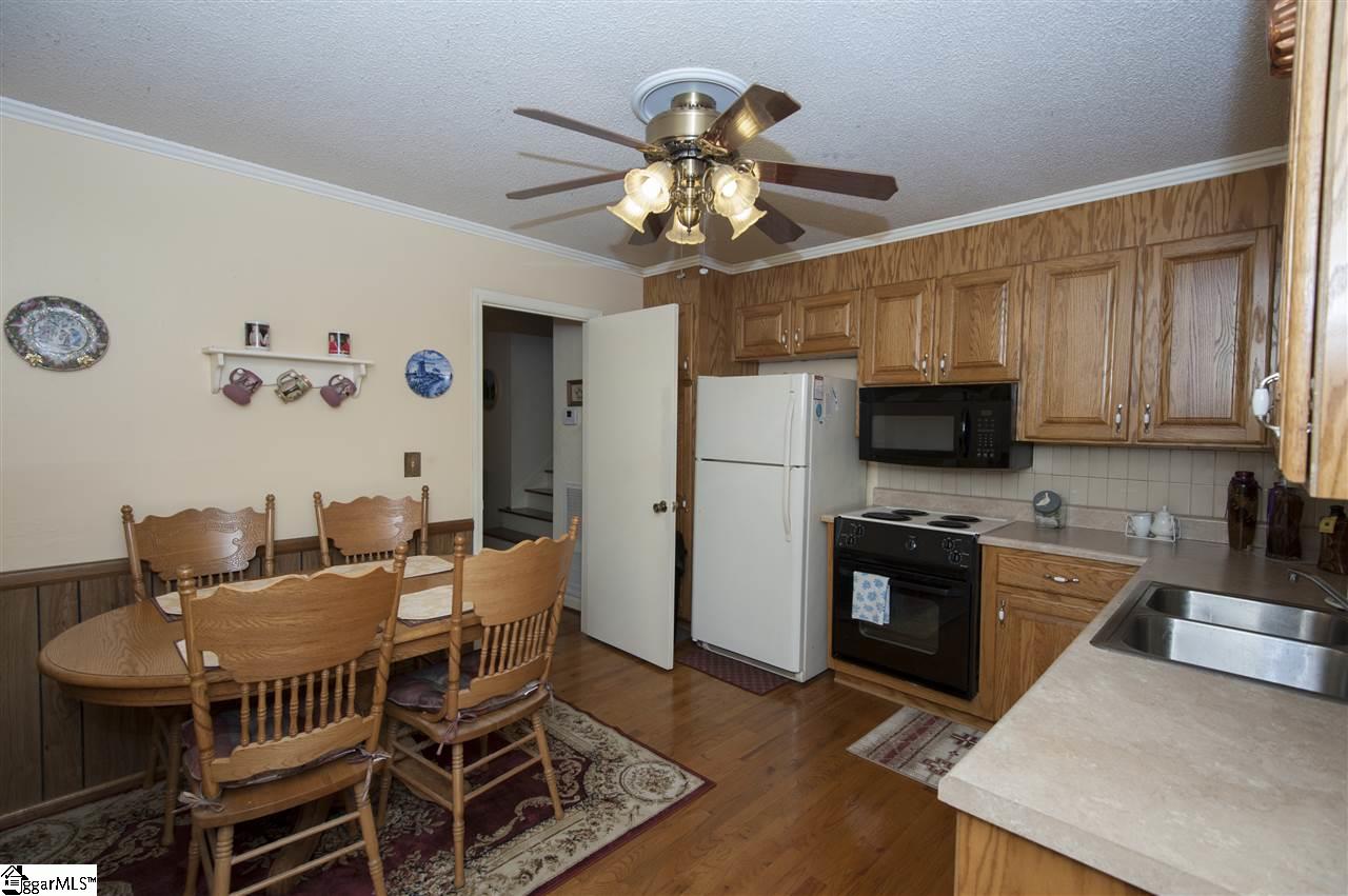 904 Standing Springs Road Greenville, SC 29605 - Photo 7 of 35 Gallery Image 7
