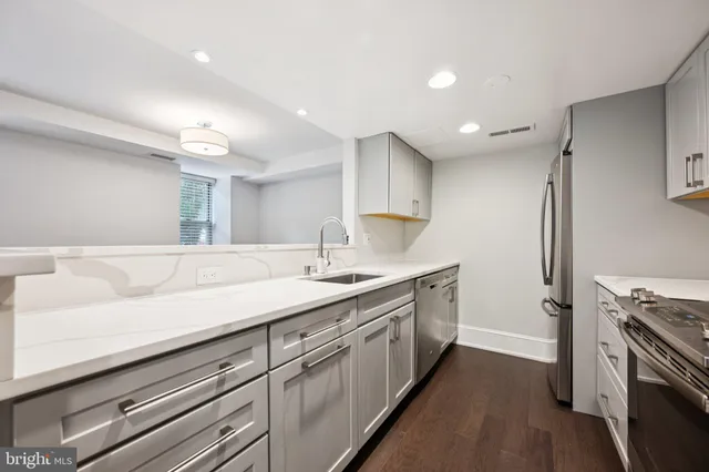 $2,900 | 2129 Florida Avenue Northwest, Unit L1, Washington, DC 20008