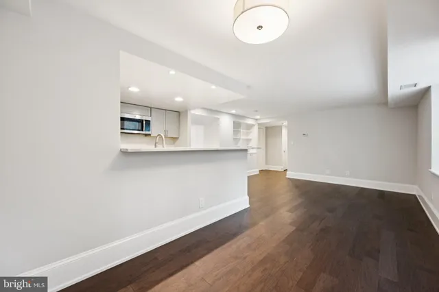 $2,900 | 2129 Florida Avenue Northwest, Unit L1, Washington, DC 20008