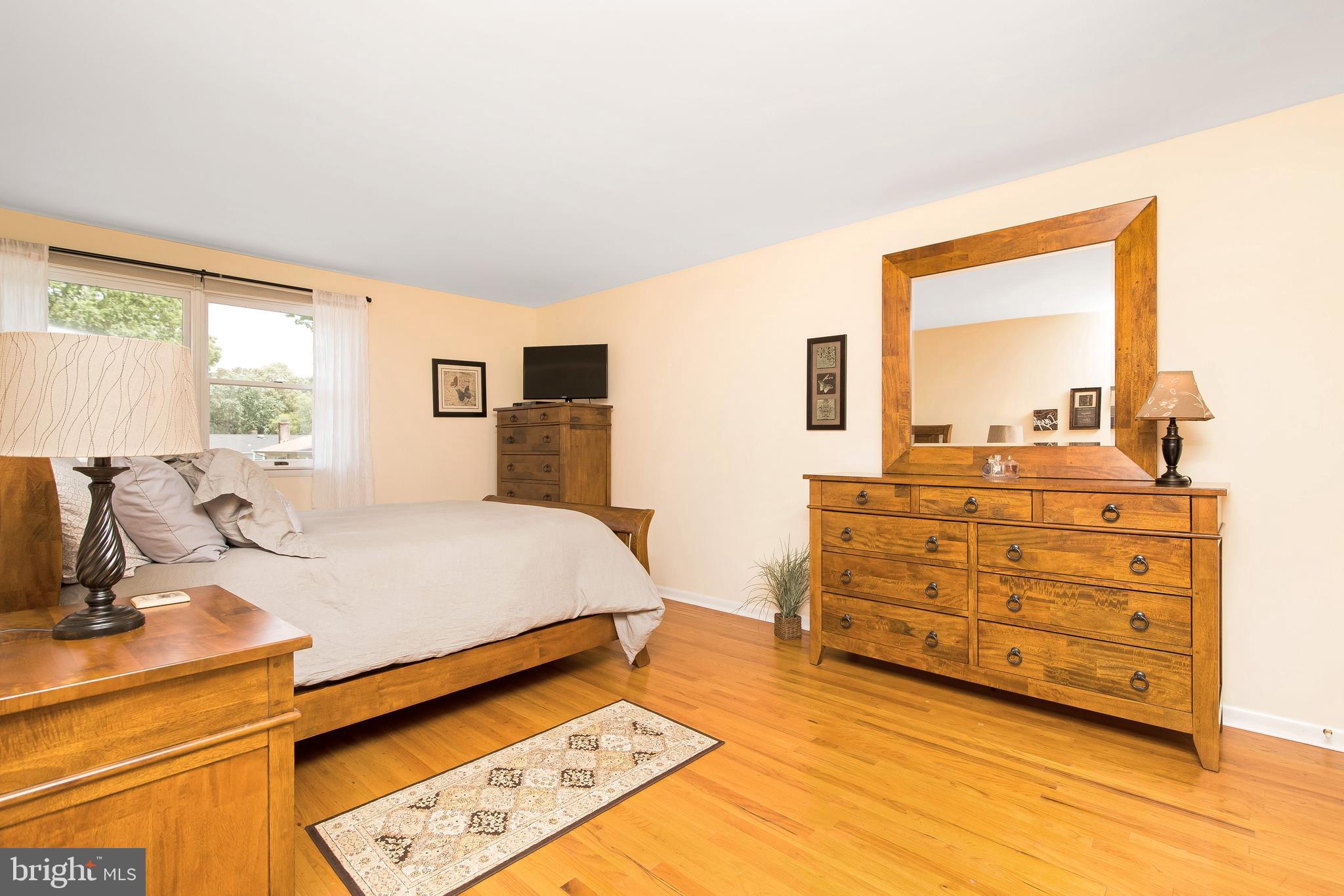 414 St David Drive Mount Laurel, NJ 08054 - Photo 18 of 34 Master Bedroom