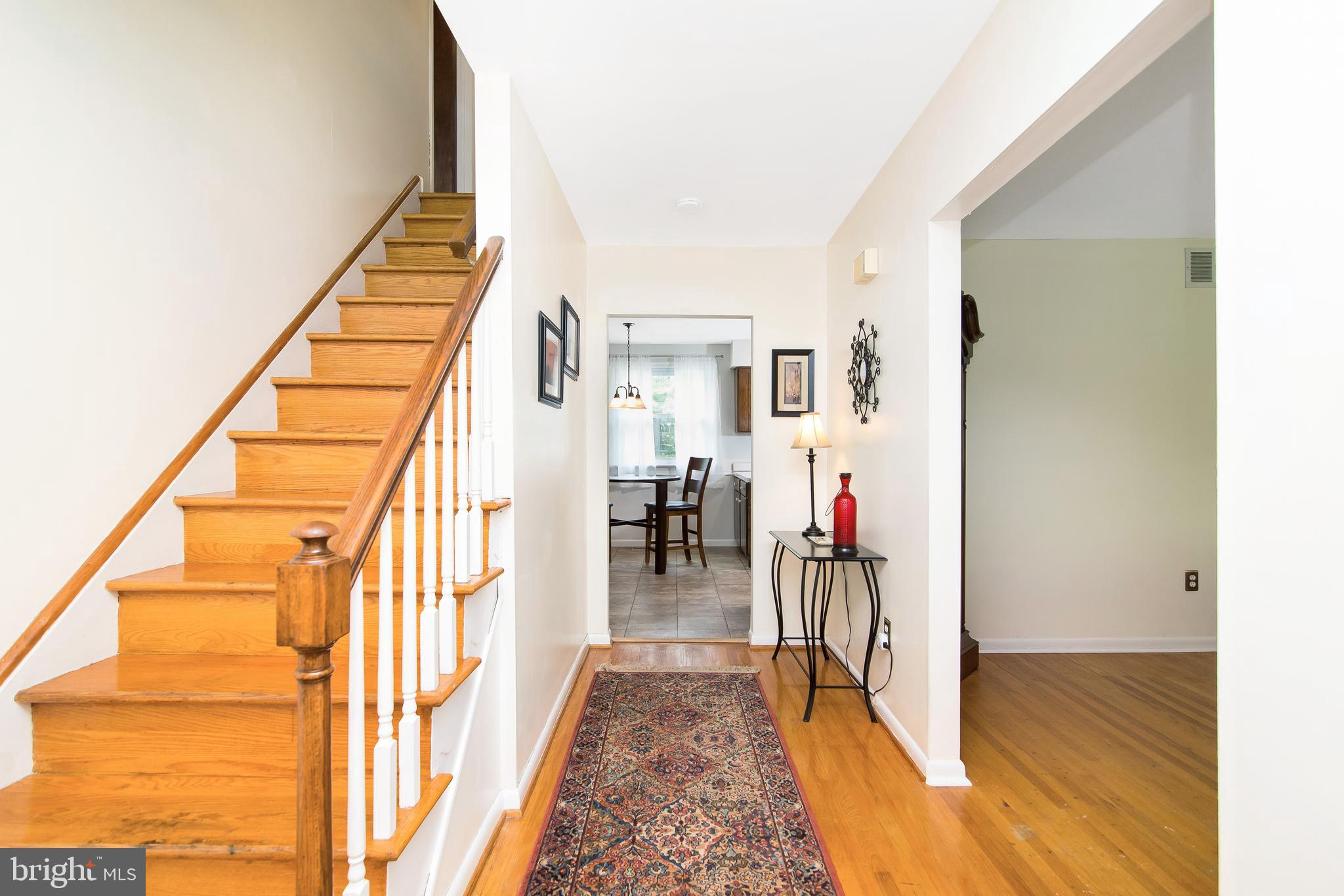 414 St David Drive Mount Laurel, NJ 08054 - Photo 3 of 34 Hallway Foyer, entrance to Dining Rm & Kitchen