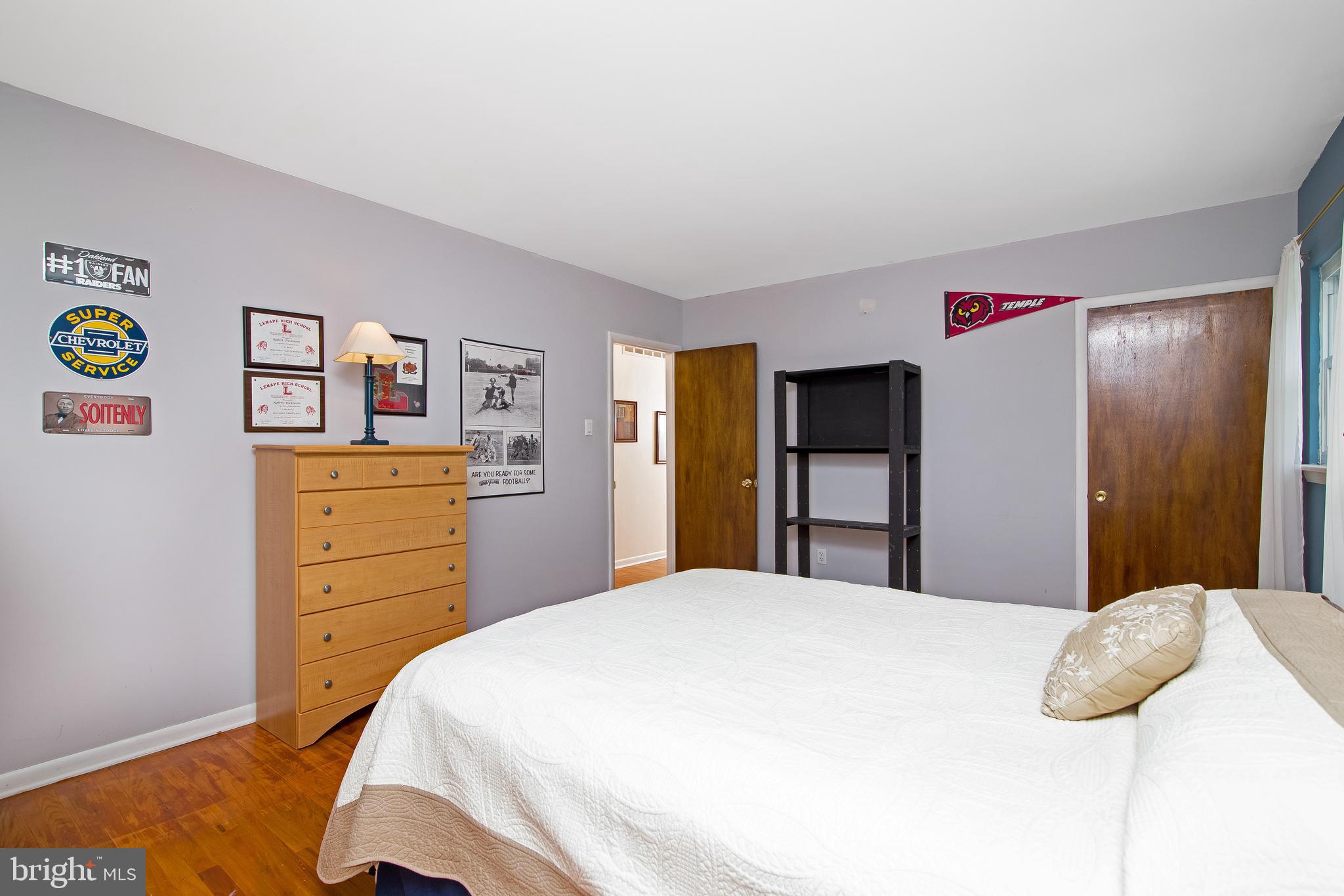 414 St David Drive Mount Laurel, NJ 08054 - Photo 30 of 34 4th BedRm, Walk In Closet & exit to hallway