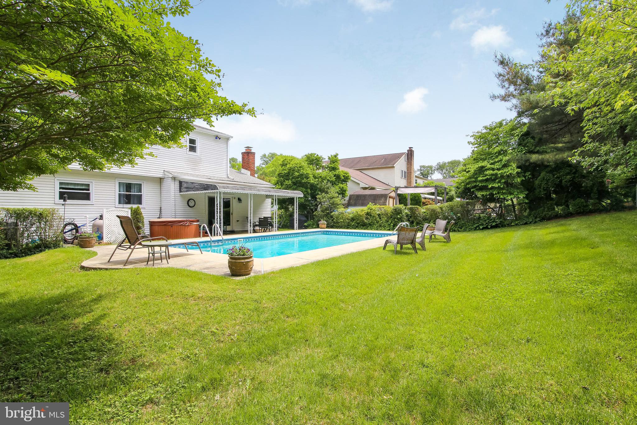 414 St David Drive Mount Laurel, NJ 08054 - Photo 33 of 34 Rear Yard