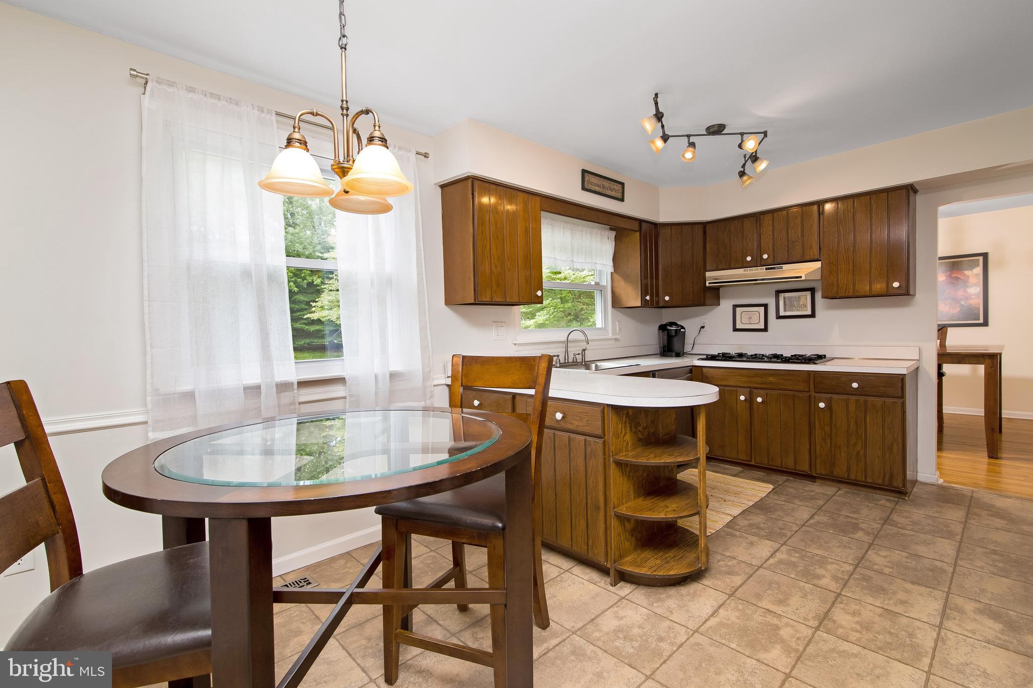 414 St David Drive Mount Laurel, NJ 08054 - Photo 6 of 34 Kitchen & Kitchen Eat In Area from Hall Foyer