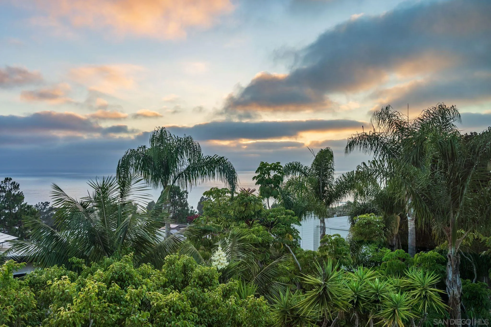 2144 Cordero Road Del Mar, CA 92014 - Photo 11 of 25 Gallery Image 11