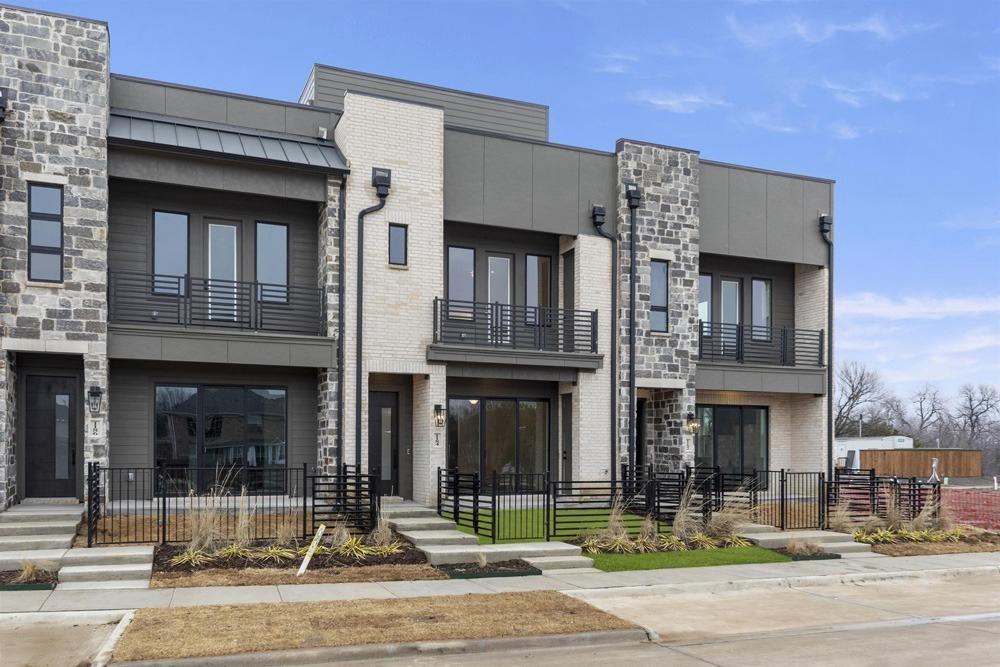 1237 Doris May Drive Allen, TX 75013 - Photo 4 of 19
