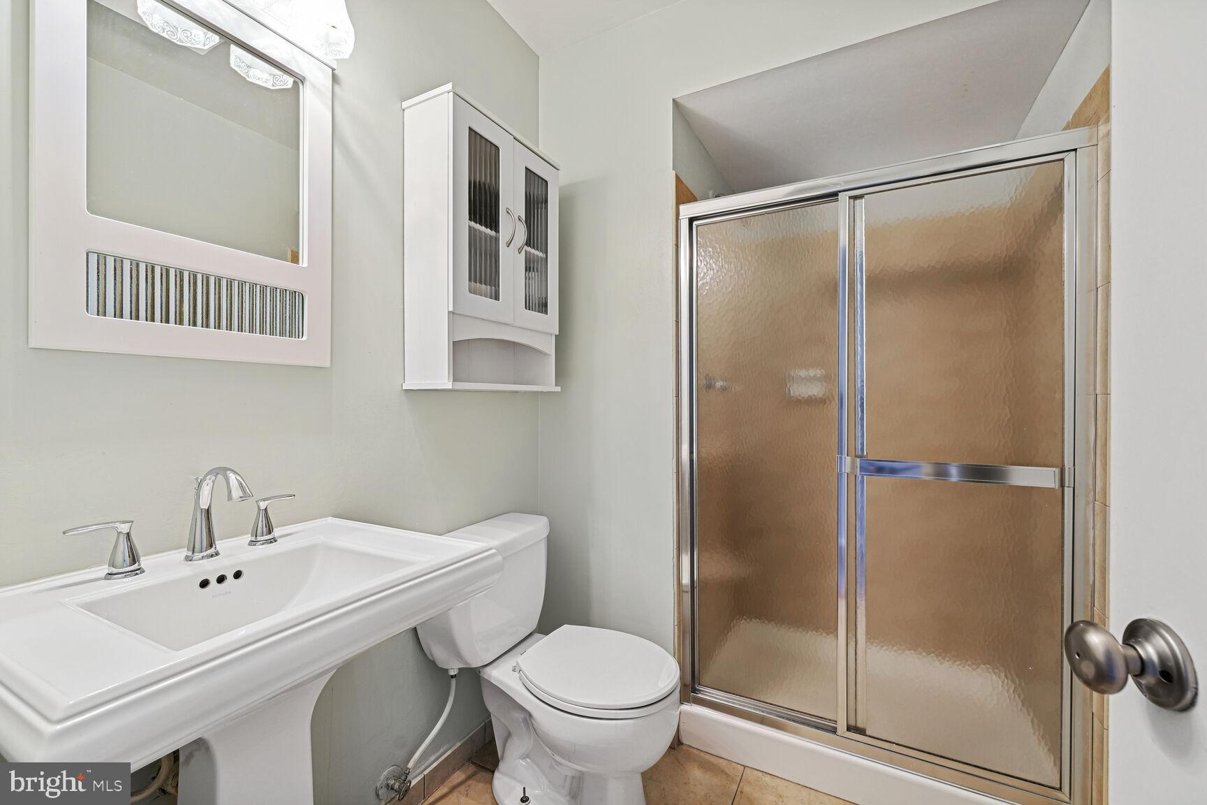 7107 Whetstone Road Alexandria, VA 22306 - Photo 17 of 35 Gallery Image 17