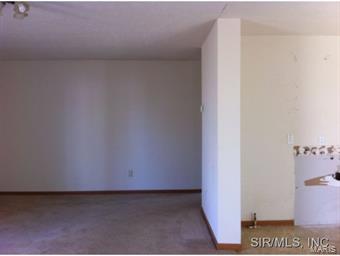 5180 Old Alton Road Granite City, IL 62040 - Photo 3 of 10 Gallery Image 3