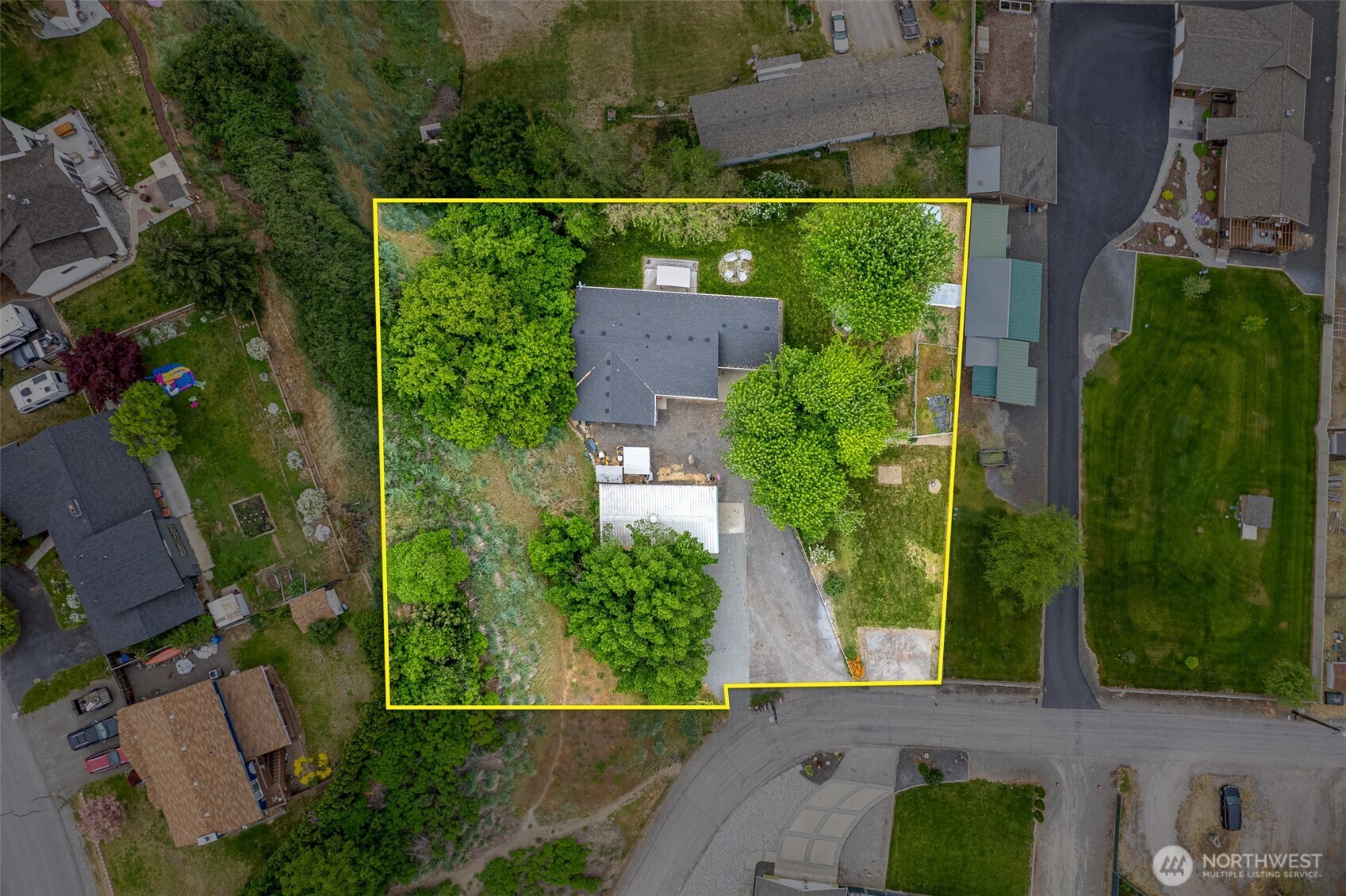 5197 Regan Road Cashmere, WA 98815 - Photo 22 of 29 an aerial view of a house with a garden