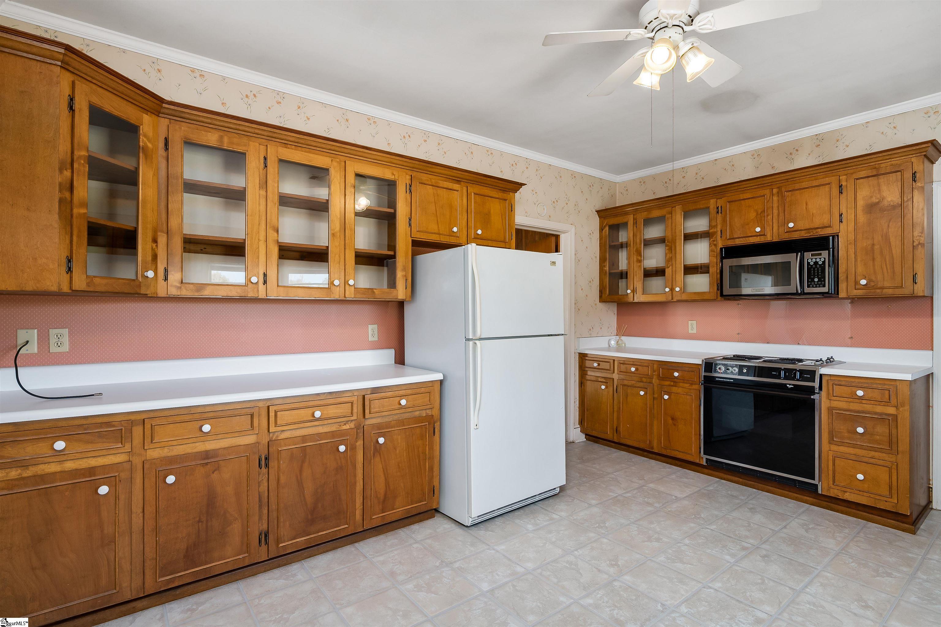 809 Blue Ridge Avenue Belton, SC 29627 - Photo 15 of 44 Gallery Image 15