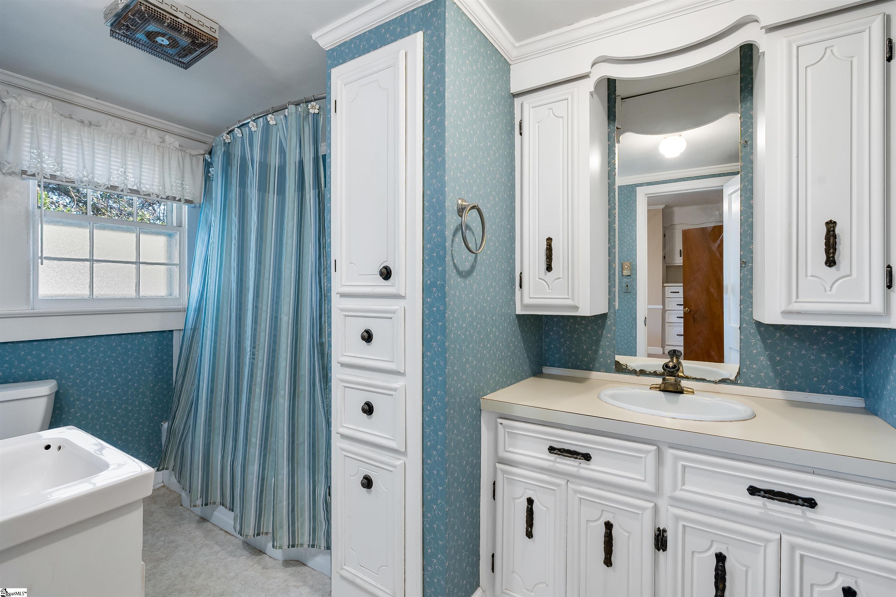 809 Blue Ridge Avenue Belton, SC 29627 - Photo 22 of 44 Gallery Image 22