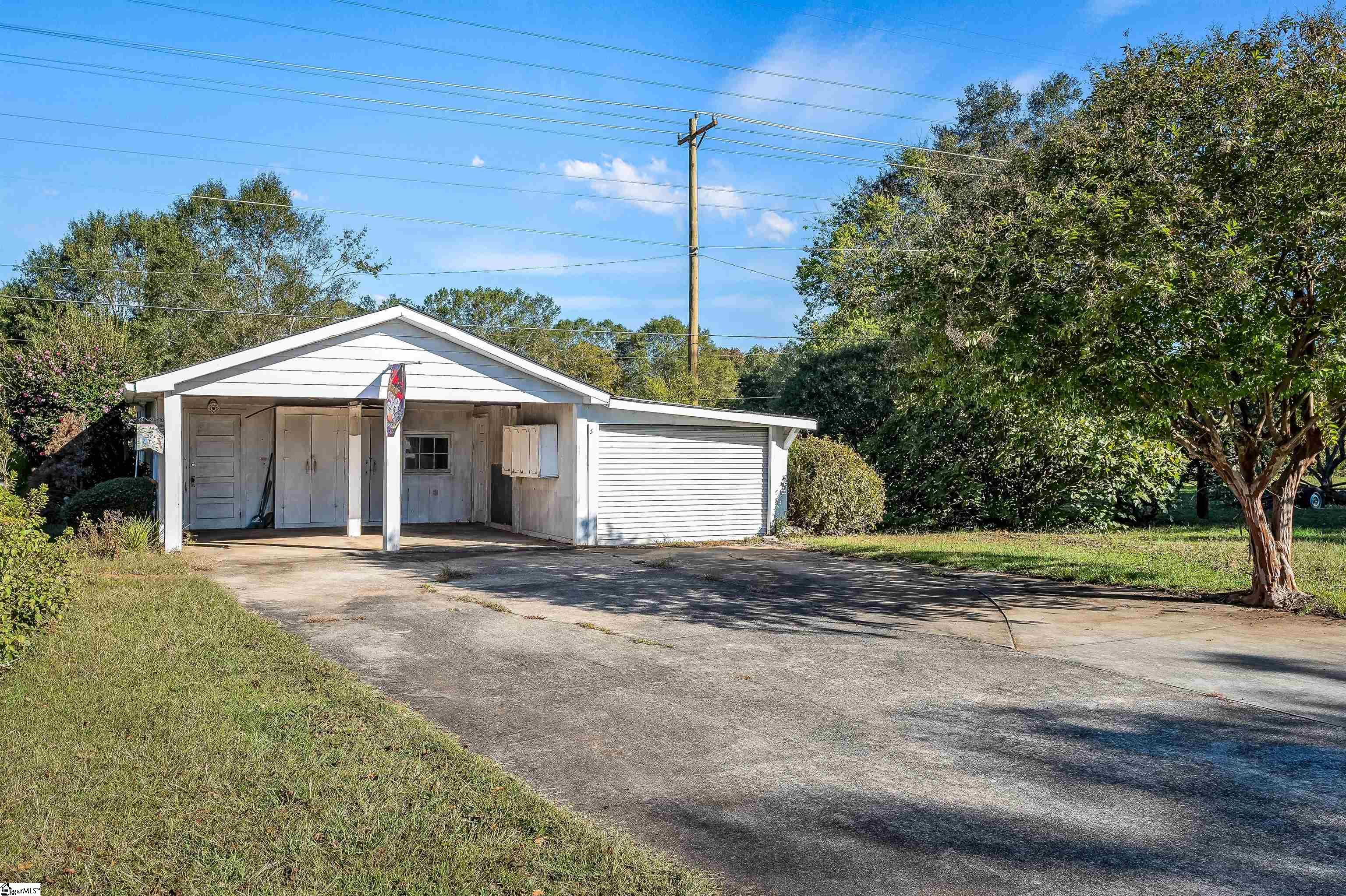 809 Blue Ridge Avenue Belton, SC 29627 - Photo 30 of 44 Gallery Image 30
