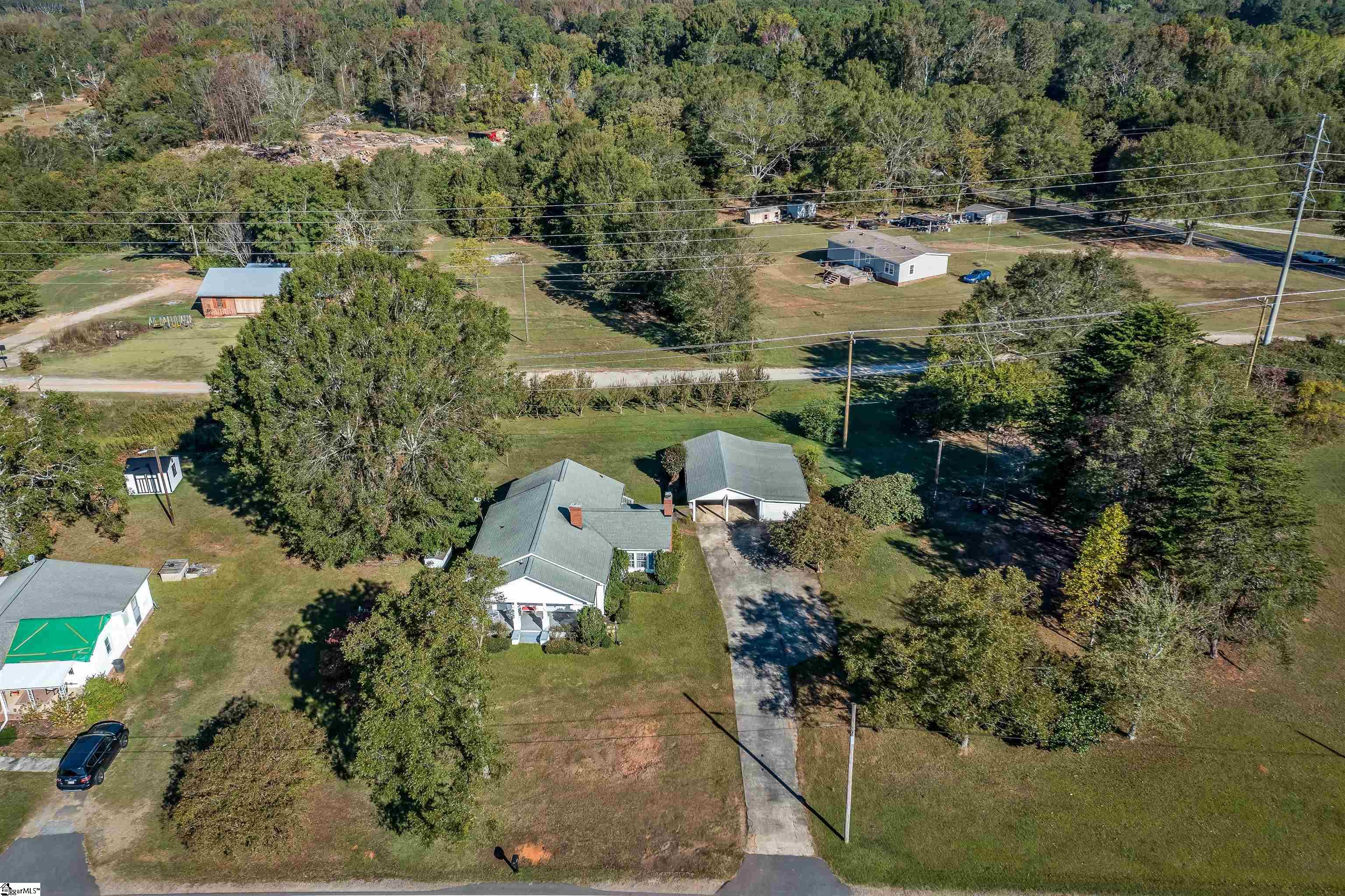 809 Blue Ridge Avenue Belton, SC 29627 - Photo 35 of 44 Gallery Image 35