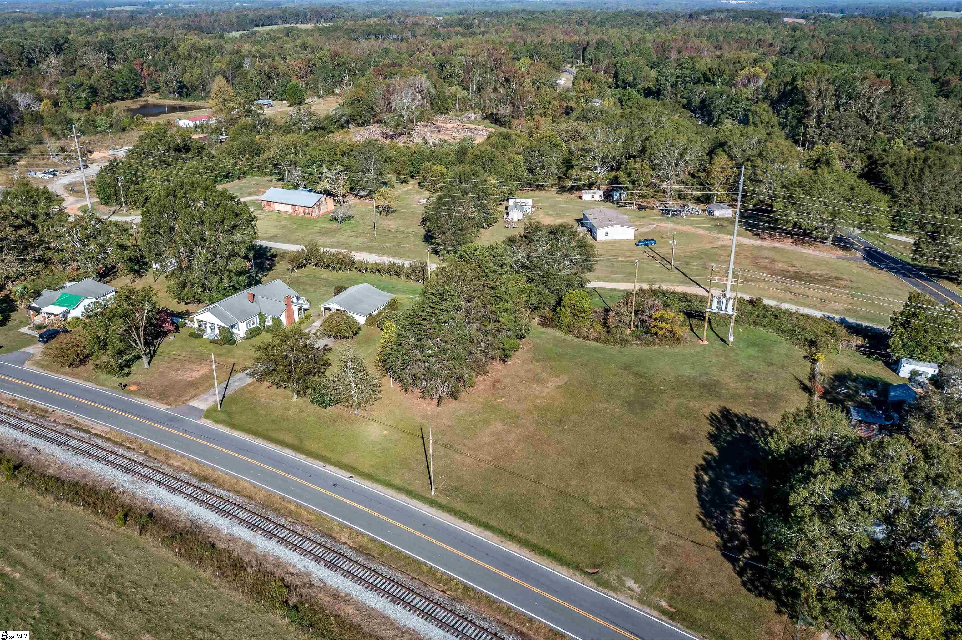 809 Blue Ridge Avenue Belton, SC 29627 - Photo 38 of 44 Gallery Image 38