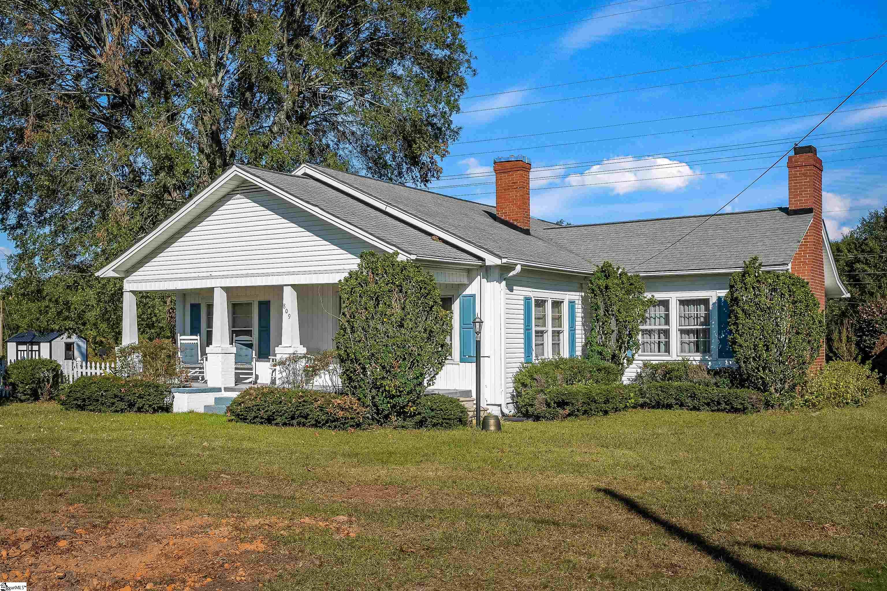 809 Blue Ridge Avenue Belton, SC 29627 - Photo 4 of 44 Gallery Image 4