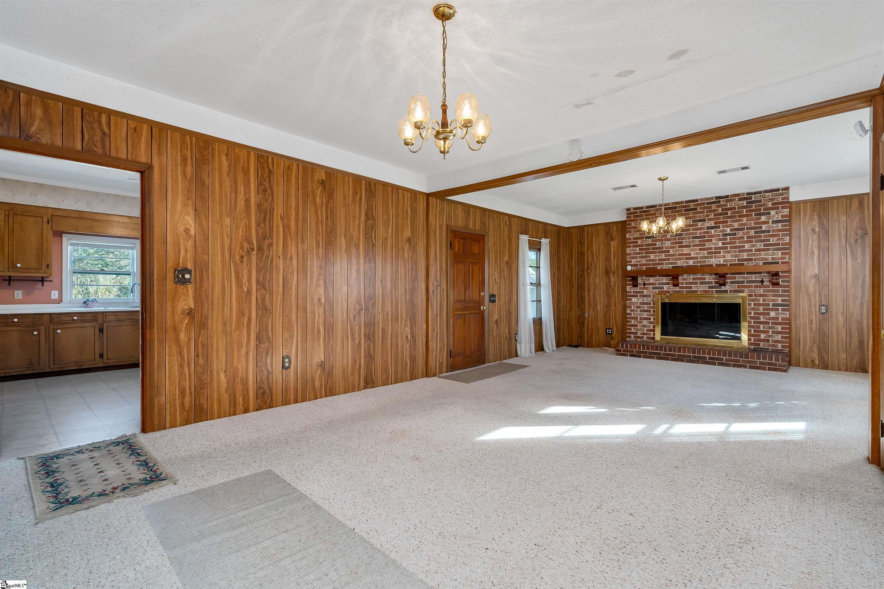 809 Blue Ridge Avenue Belton, SC 29627 - Photo 9 of 44 Gallery Image 9