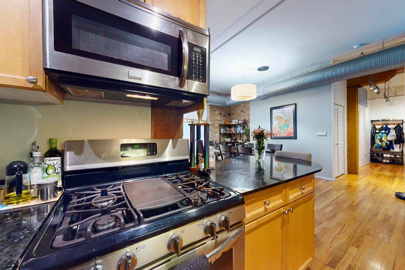 417 South Jefferson Street, Unit 208B Chicago, IL 60607 - Photo 9 of 23