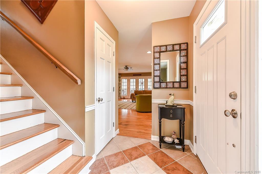 3948 Riverbend Road Charlotte, NC 28210 - Photo 3 of 22 Gallery Image 3