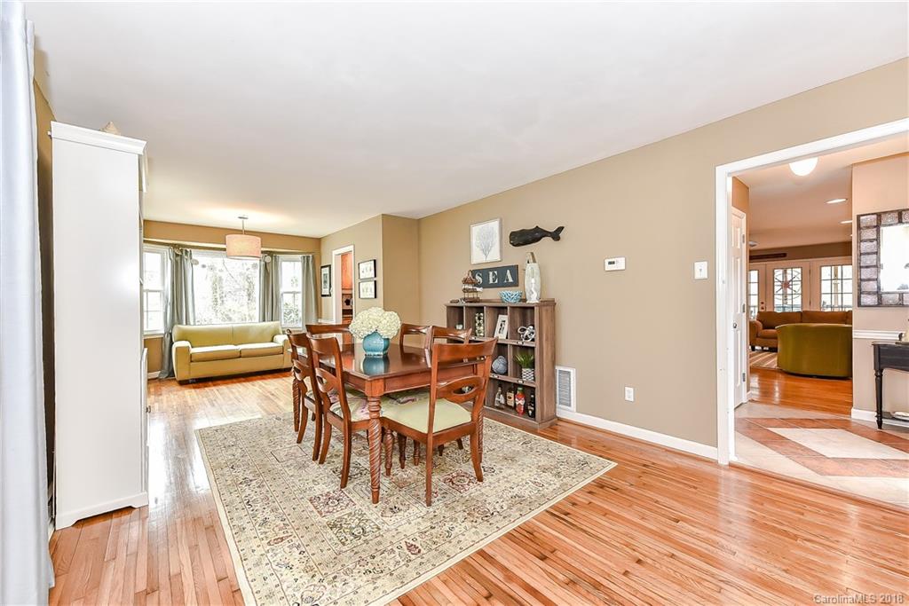 3948 Riverbend Road Charlotte, NC 28210 - Photo 4 of 22 Gallery Image 4
