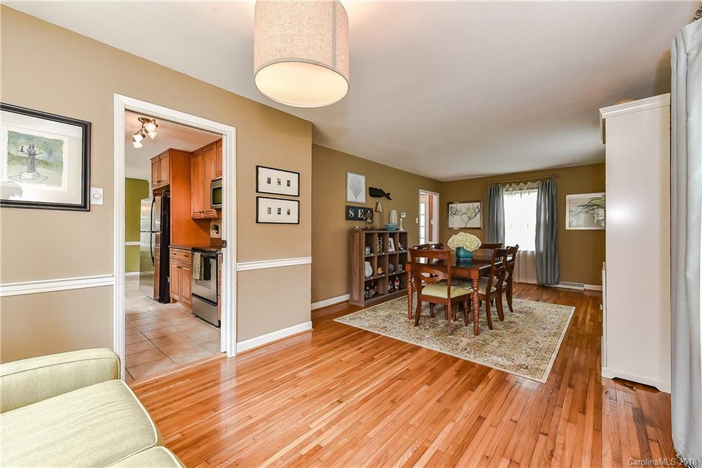 3948 Riverbend Road Charlotte, NC 28210 - Photo 5 of 22 Gallery Image 5