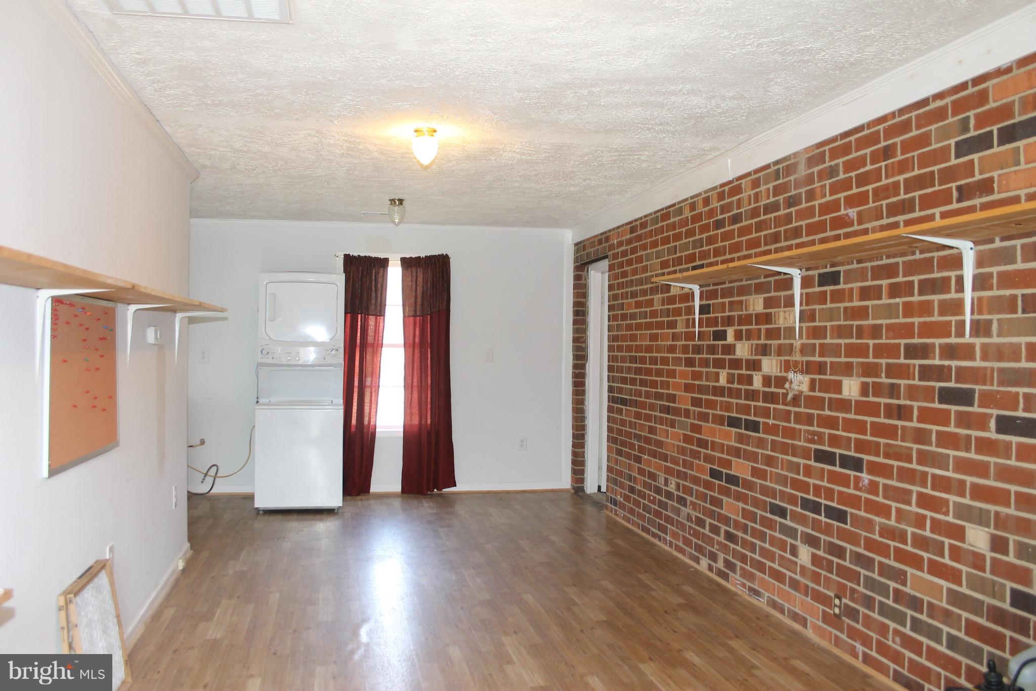 12009 Old Mill Road Midland, VA 22728 - Photo 19 of 27 Recreation room