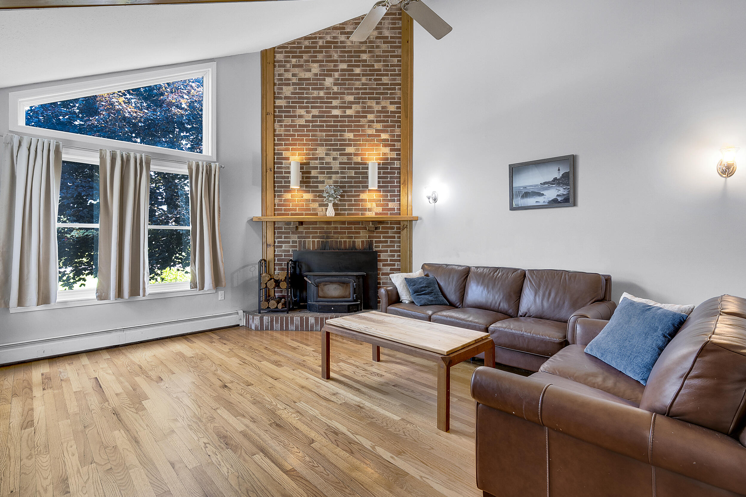 48 Range Road Cumberland, ME 04021 - Photo 13 of 42 18_48range-13