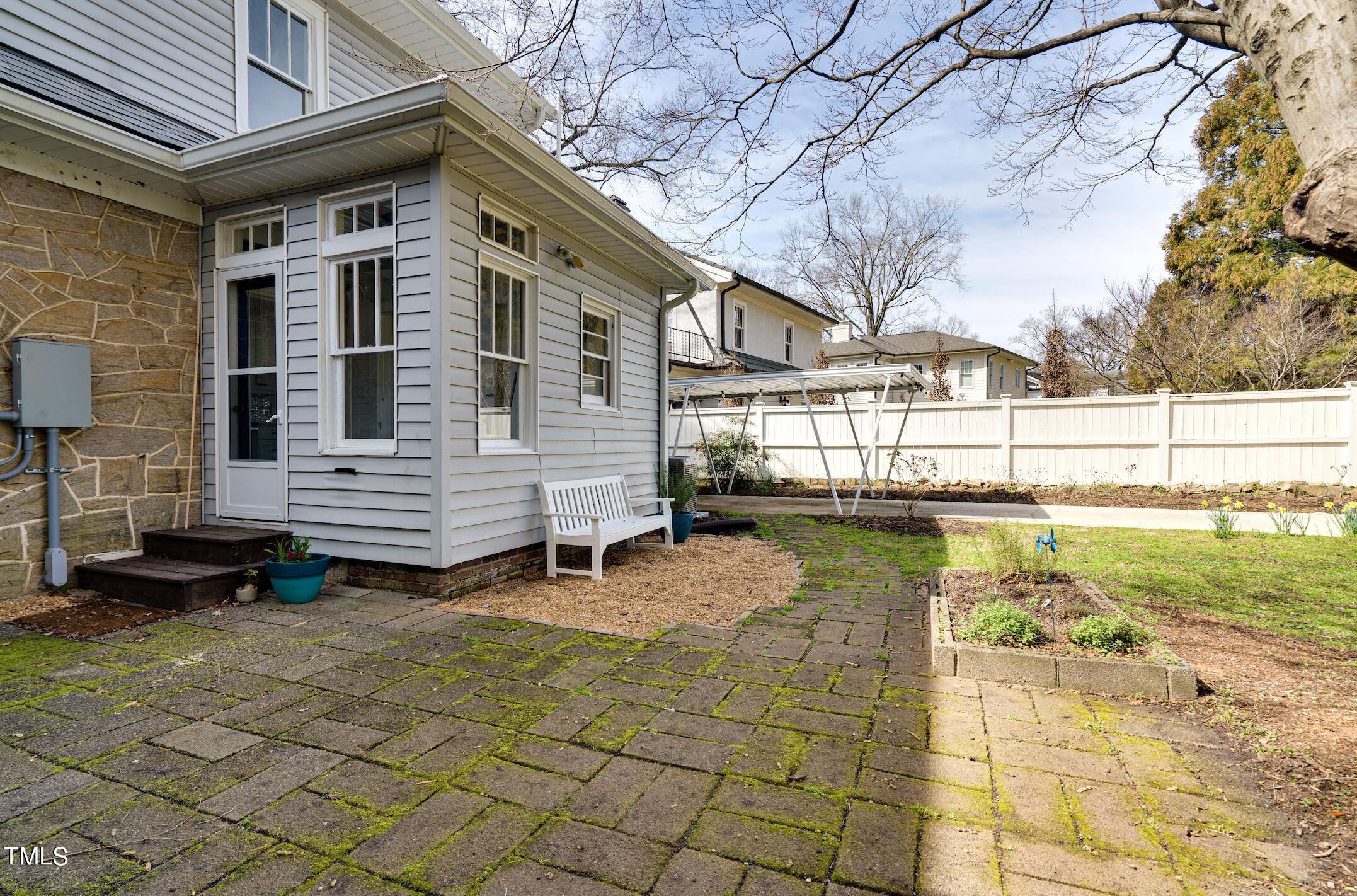 710 Nash Drive Raleigh, NC 27608 - Photo 10 of 36 Screenshot 2024-03-04 at 8.39.33 PM