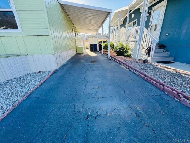 a view of a pathway of a house