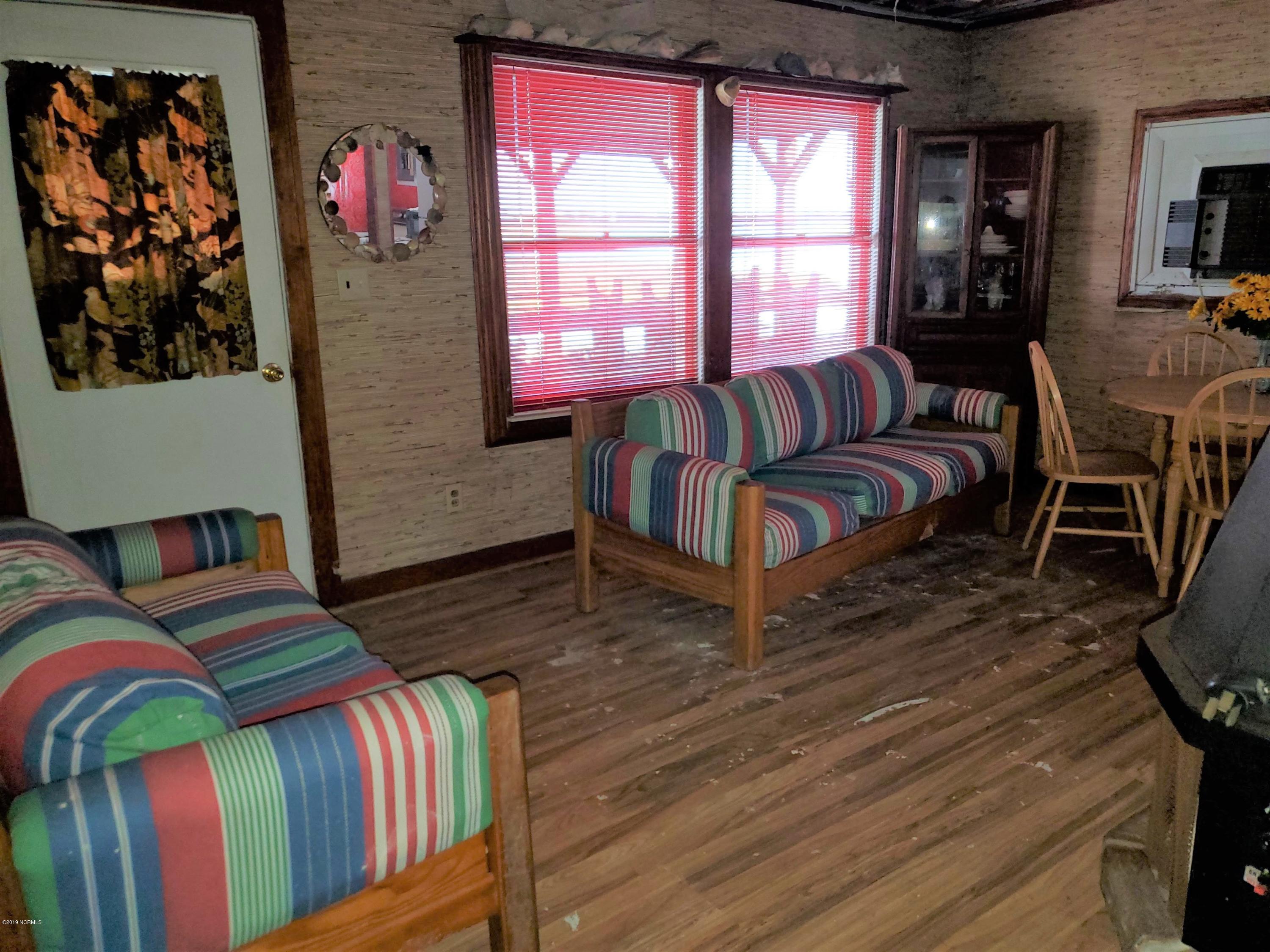 554 Little Kinston Road Surf City, NC 28445 - Photo 12 of 24 20190725_182451