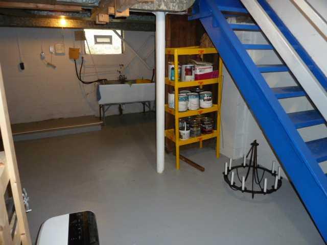 719 Hamil Road Penn Hills, PA 15147 - Photo 15 of 19 Basement/Game Room.