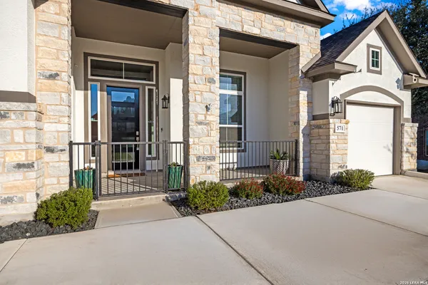$4,500 | 571 Englewood Lane, Castroville, TX 78009
