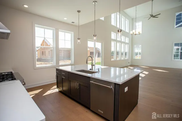 $4,995 | 7 Cole Place, Cranbury, NJ 08512