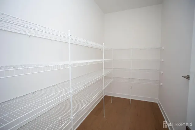 $4,995 | 7 Cole Place, Cranbury, NJ 08512