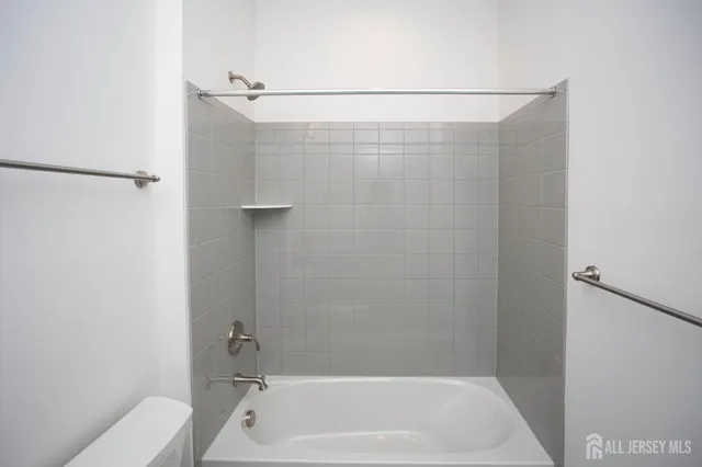 $4,995 | 7 Cole Place, Cranbury, NJ 08512