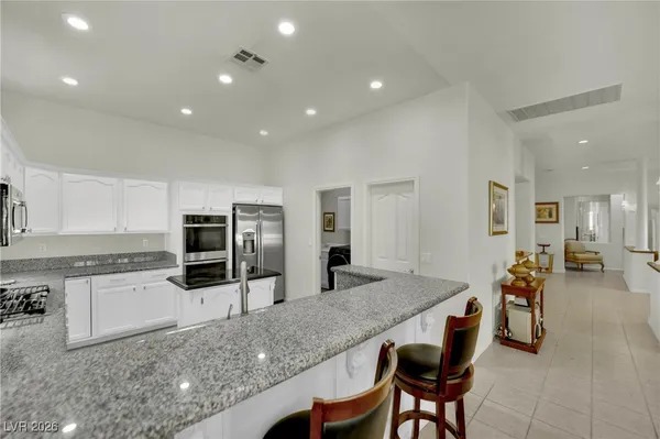 $3,583 | 8012 Gothic Avenue, Las Vegas, NV 89117
