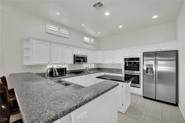 $3,583 | 8012 Gothic Avenue, Las Vegas, NV 89117