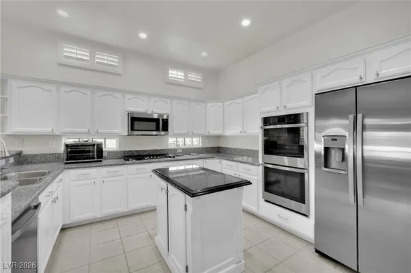 $3,583 | 8012 Gothic Avenue, Las Vegas, NV 89117