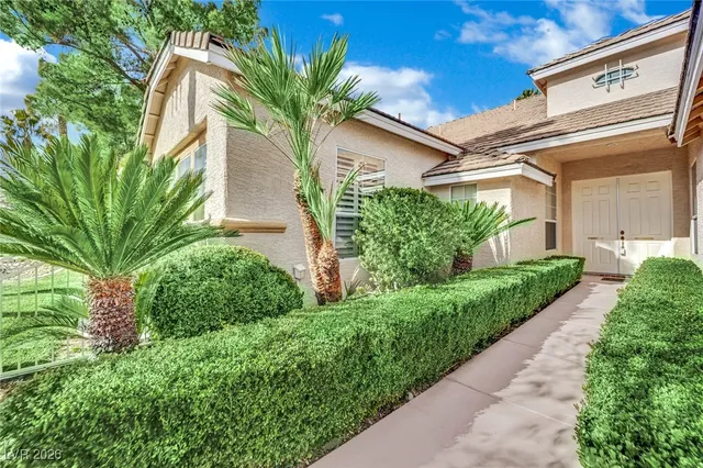 $4,700 | 8012 Gothic Avenue, Las Vegas, NV 89117