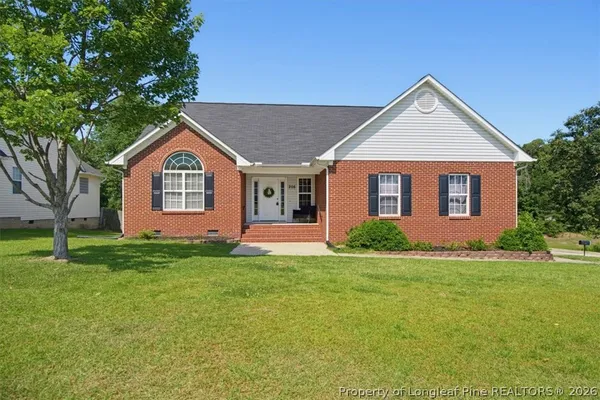 $306,900 | 205 Woodland Drive, Raeford, NC 28376
