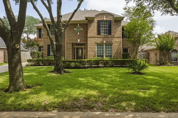 $492,000 | 9314 Walnut Brook Court, Houston, TX 77040