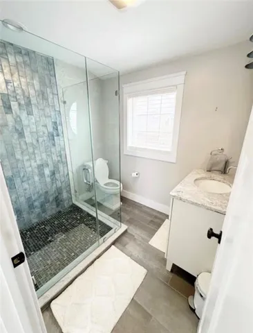 $2,400 | 21 Warren Avenue, Unit 21, Middletown, RI 02842