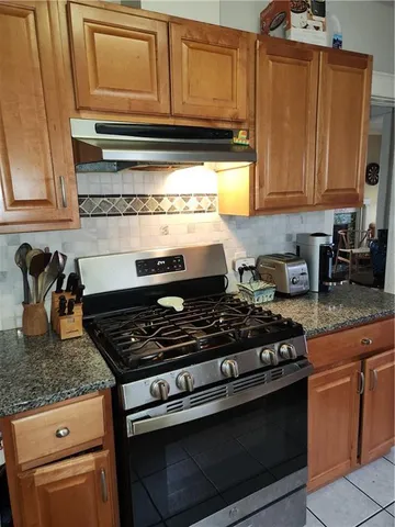 $325,000 | 2525 Holmes Street, Kansas City, MO 64108