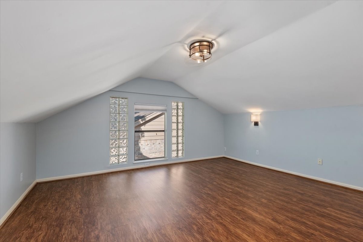 10 Cape Chestnut Drive Spring, TX 77381 - Photo 24 of 39