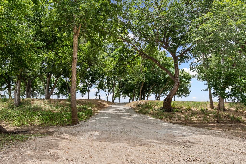 3665 Rd China Spring China Spring, TX 76633 - Photo 7 of 40 Gallery Image 7