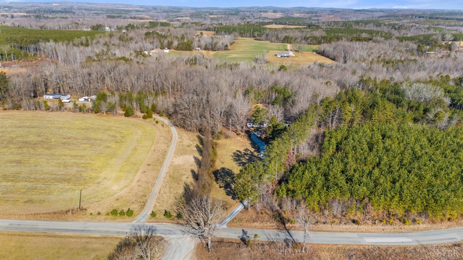 381 Hickeys Road Gretna, VA 24557 - Photo 32 of 37