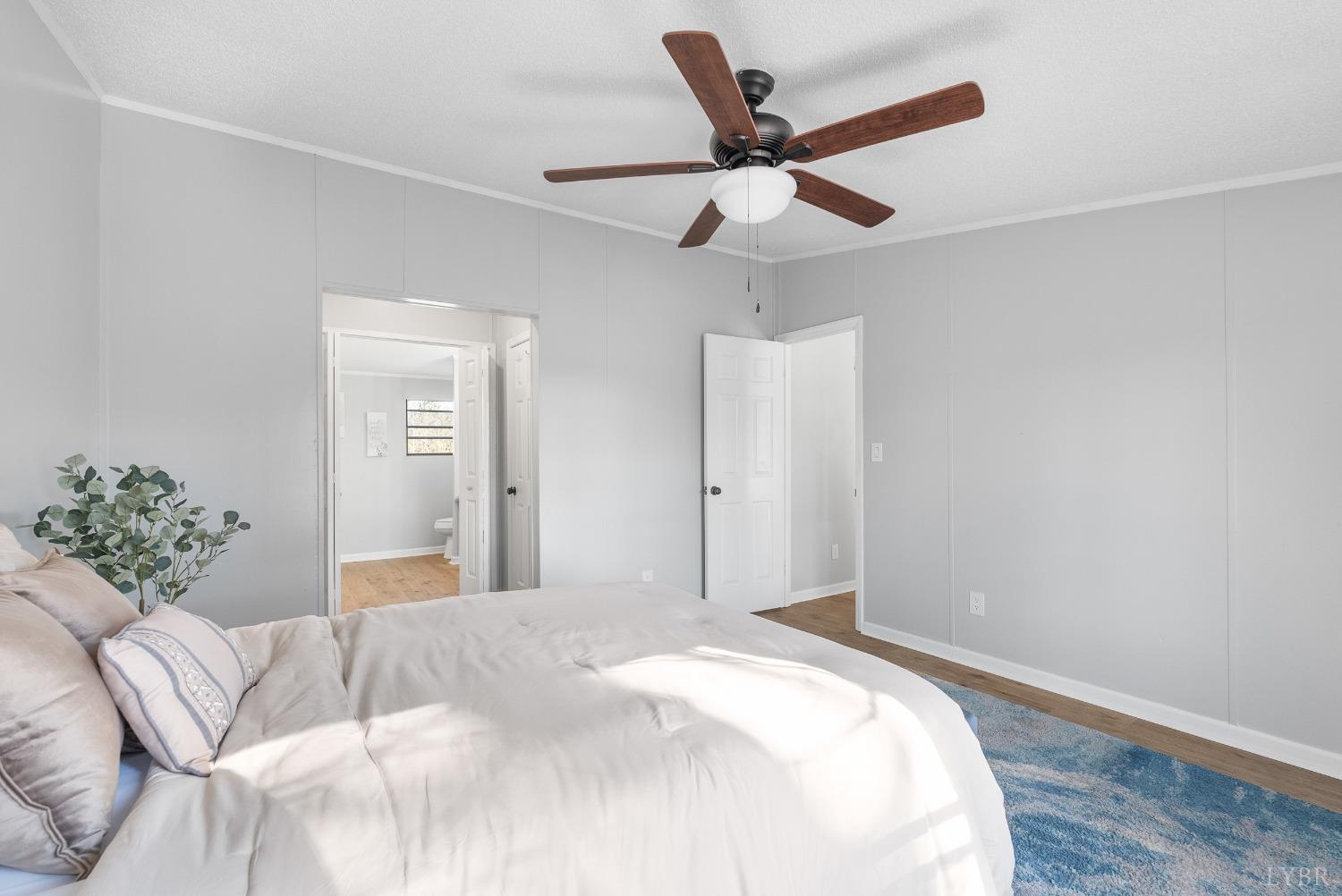 381 Hickeys Road Gretna, VA 24557 - Photo 7 of 37